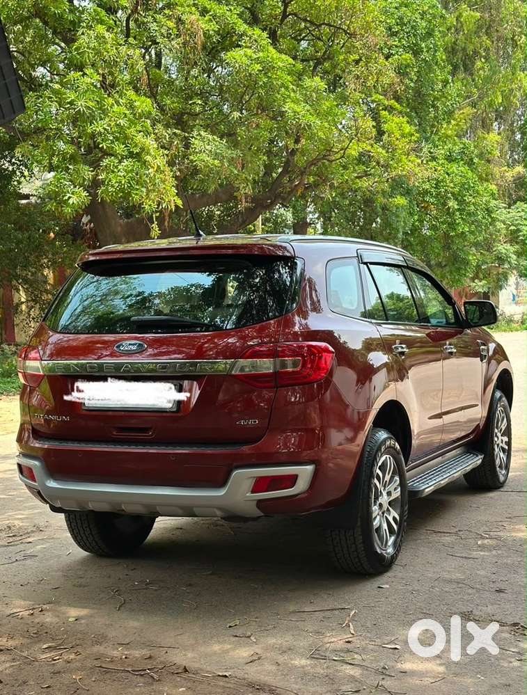 Ford Endeavour 3.2 At - Titanium