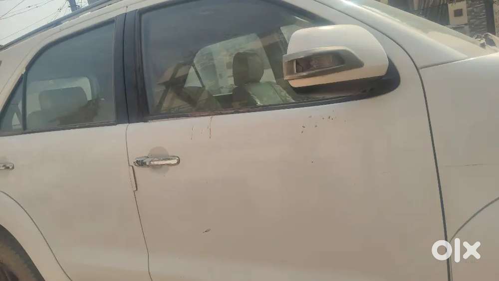 Toyota Fortuner Legender 2013