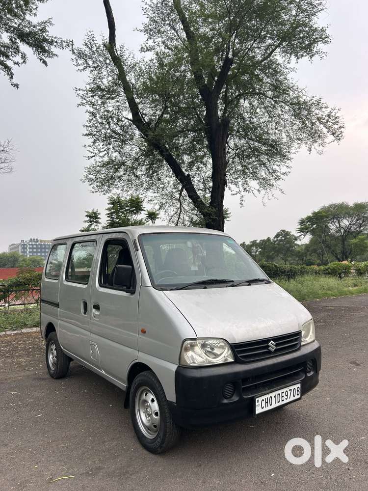 Maruti Suzuki Eeco 5 Seater Ac, 2011, Petrol