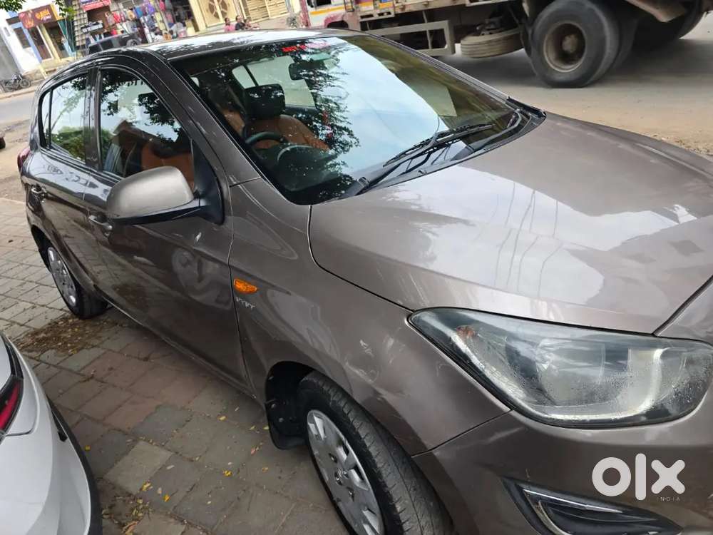Hyundai I20 Crdi Magna 2012