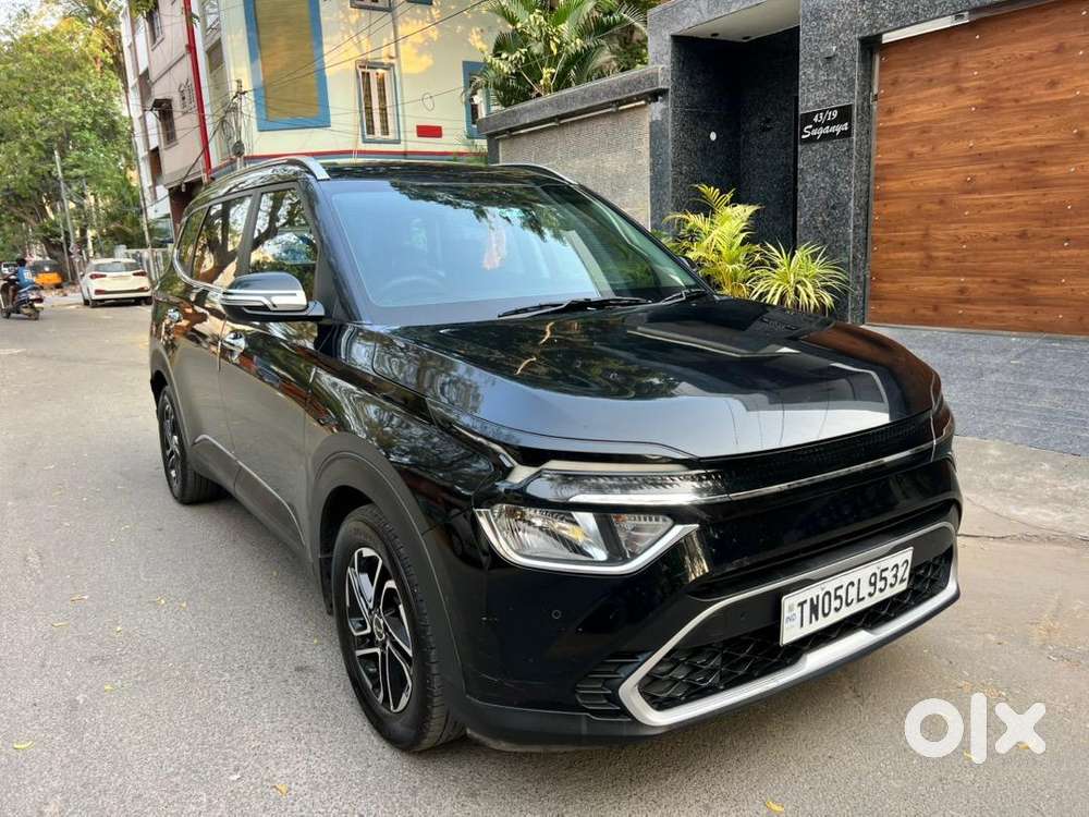 Kia Carens 2023 Petrol Good Condition