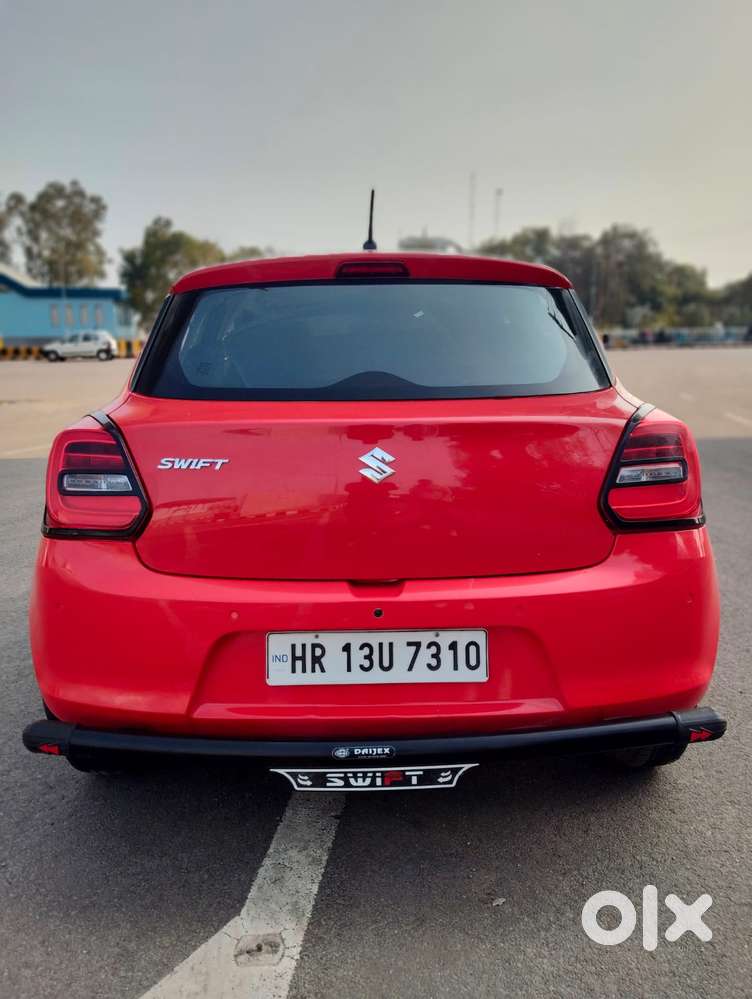 Maruti Suzuki Swift Vxi + Manual, 2023, Petrol