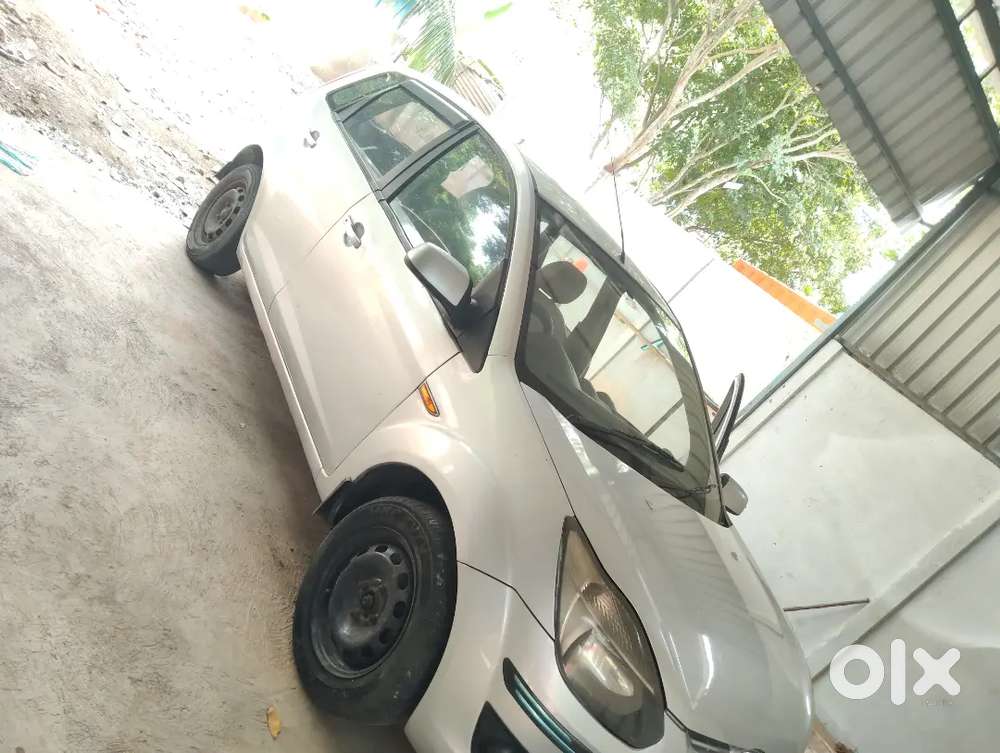 Ford Figo Diesel Zxi 2011