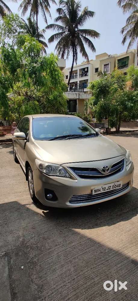 Toyota Corolla Altis 2013