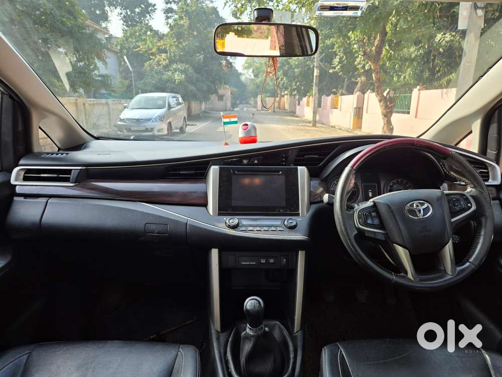 Toyota Innova Crysta 2.5z, 2017, Diesel