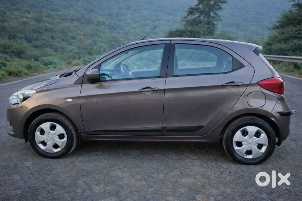 Tata Tiago 1.2 Revotron Xt, 2016, Petrol