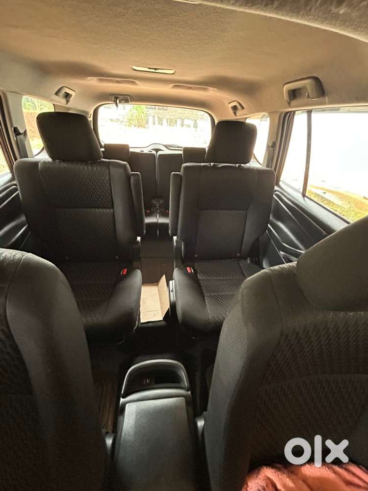 Toyota Innova Crysta 2020