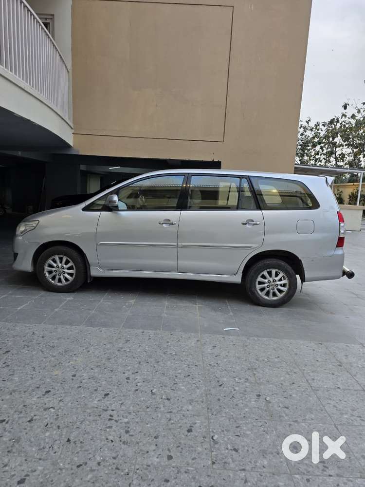 Toyota Innova 2.5 Vx 7 Str Bs-iii, 2012, Diesel