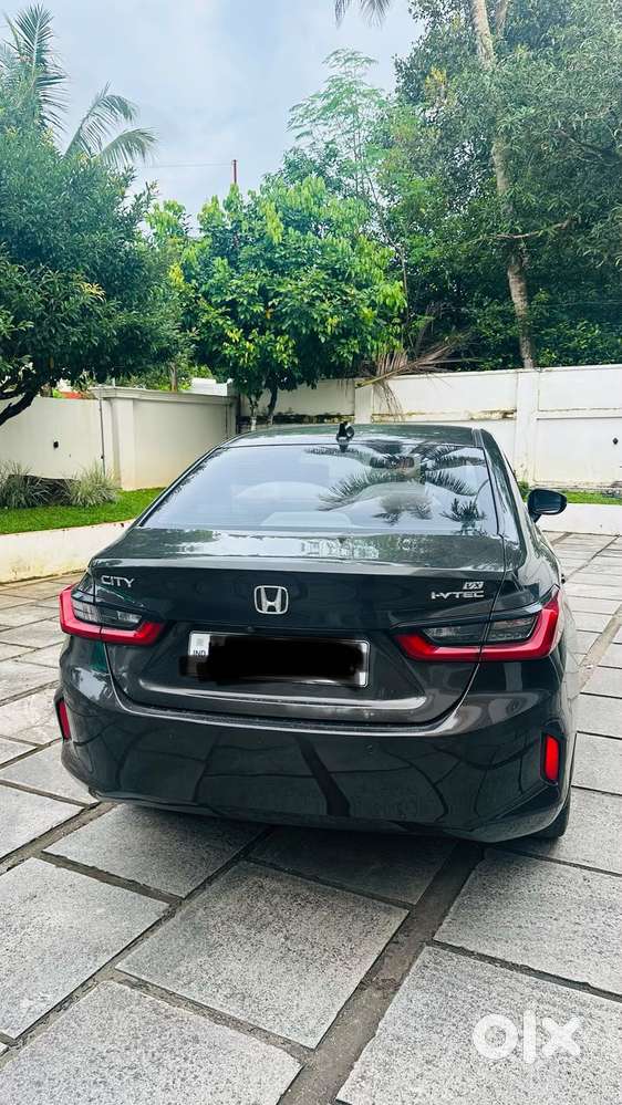 Honda City V At Exclusive, 2021, Petrol
