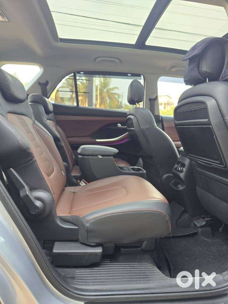 Hyundai Alcazar 2.0 Signature (o) Petrol At 6 Str, 2021, Petrol
