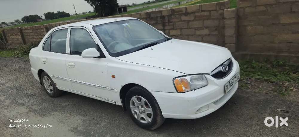 Hyundai Accent 1.5 Gle 2012 Car