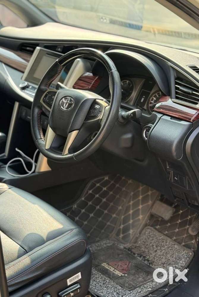 Toyota Innova Crysta 2.8 At Touring Sport, 2018, Diesel