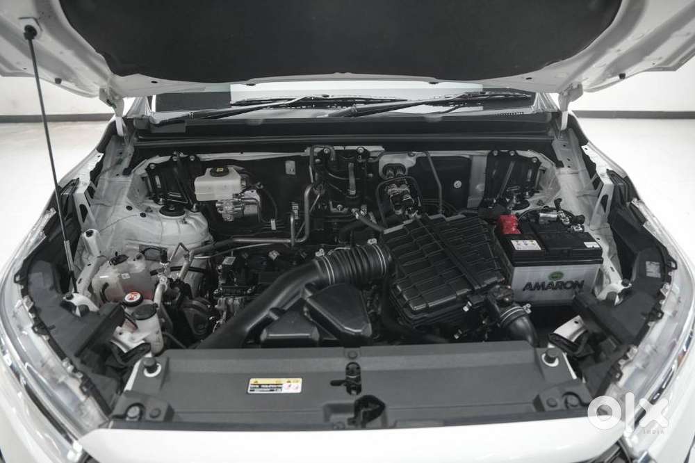 Toyota Innova Hycross 2.0 Zx Hybrid 7 Str, 2023, Petrol