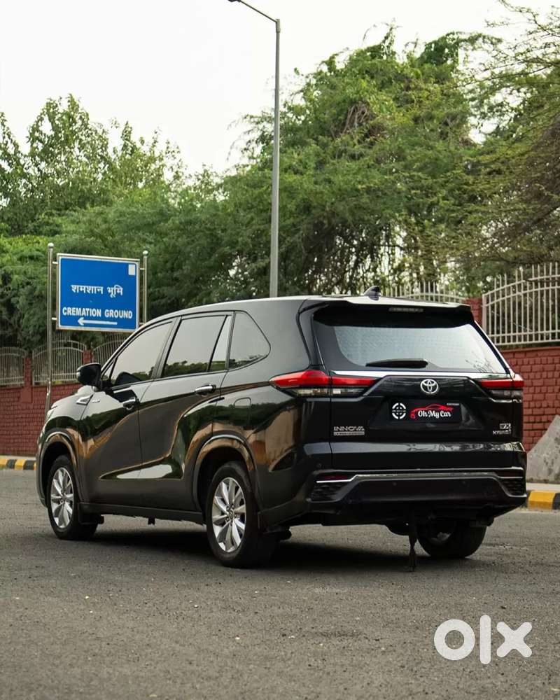 Toyota Innova Hycross 2.0 Vx Hybrid 7 Str, 2024, Petrol
