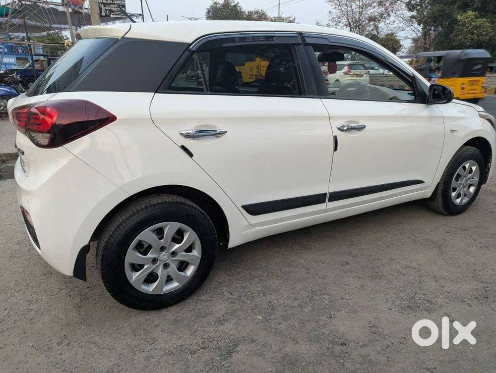 Hyundai I20 Sportz 1.2 Bs-iv, 2019, Petrol