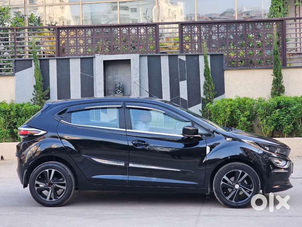 Tata Altroz Xza Petrol, 2022, Petrol