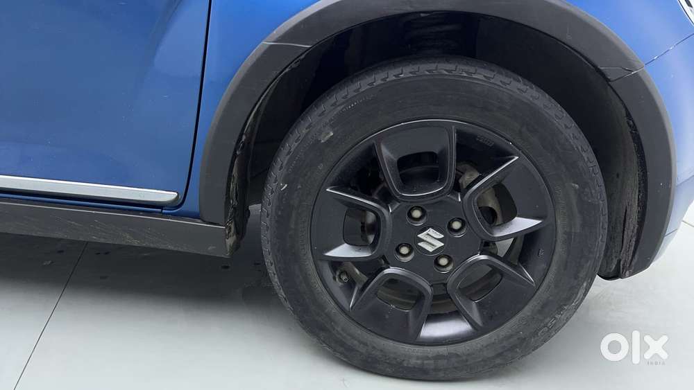 Maruti Suzuki Ignis 1.2 Alpha Mt Dual Tone, 2018, Petrol