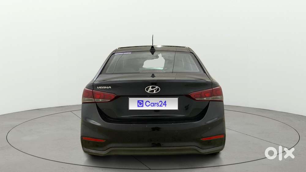 Hyundai Verna 1.4 Vtvt Ex, 2019, Petrol