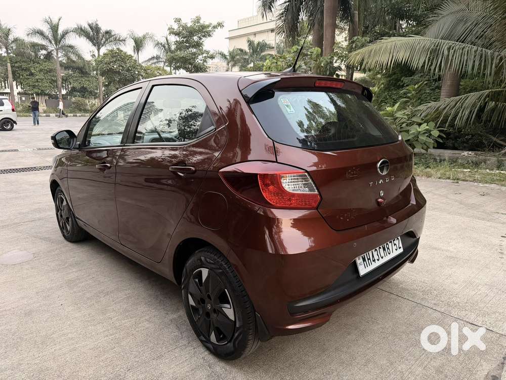 Tata Tiago 1.2 Revotron Xta, 2025, Petrol