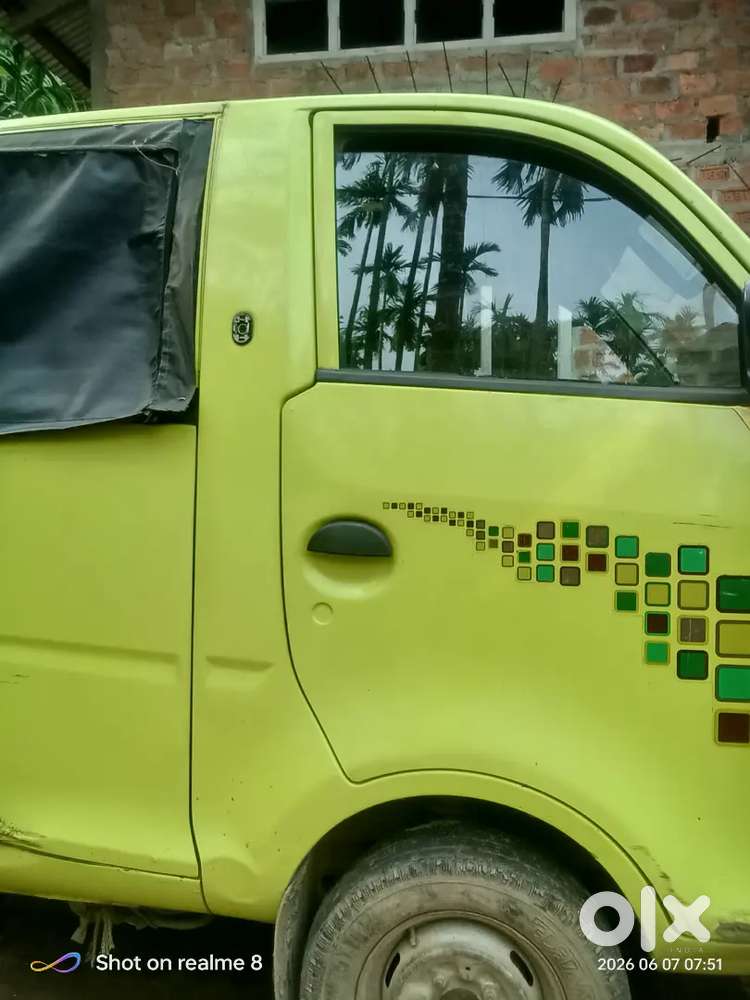 Tata Winger 2017