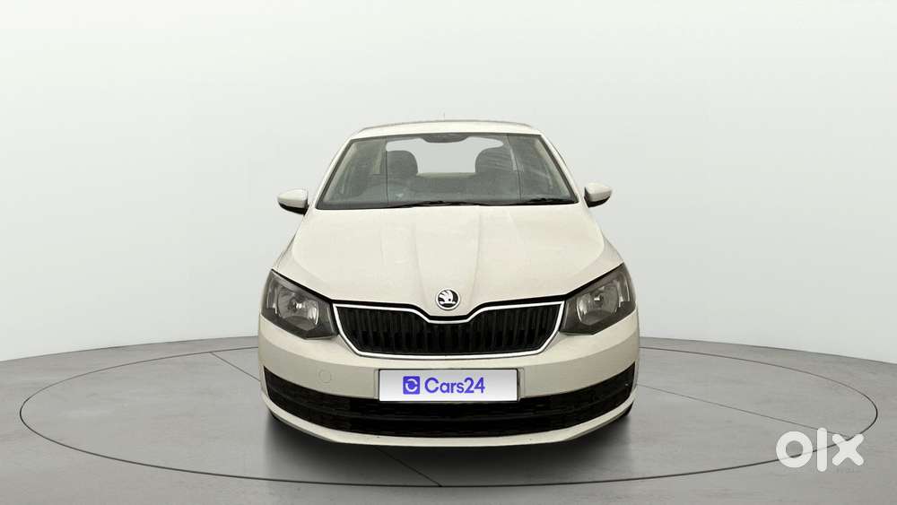Skoda Rapid 1.0 Tsi Active, 2020, Petrol
