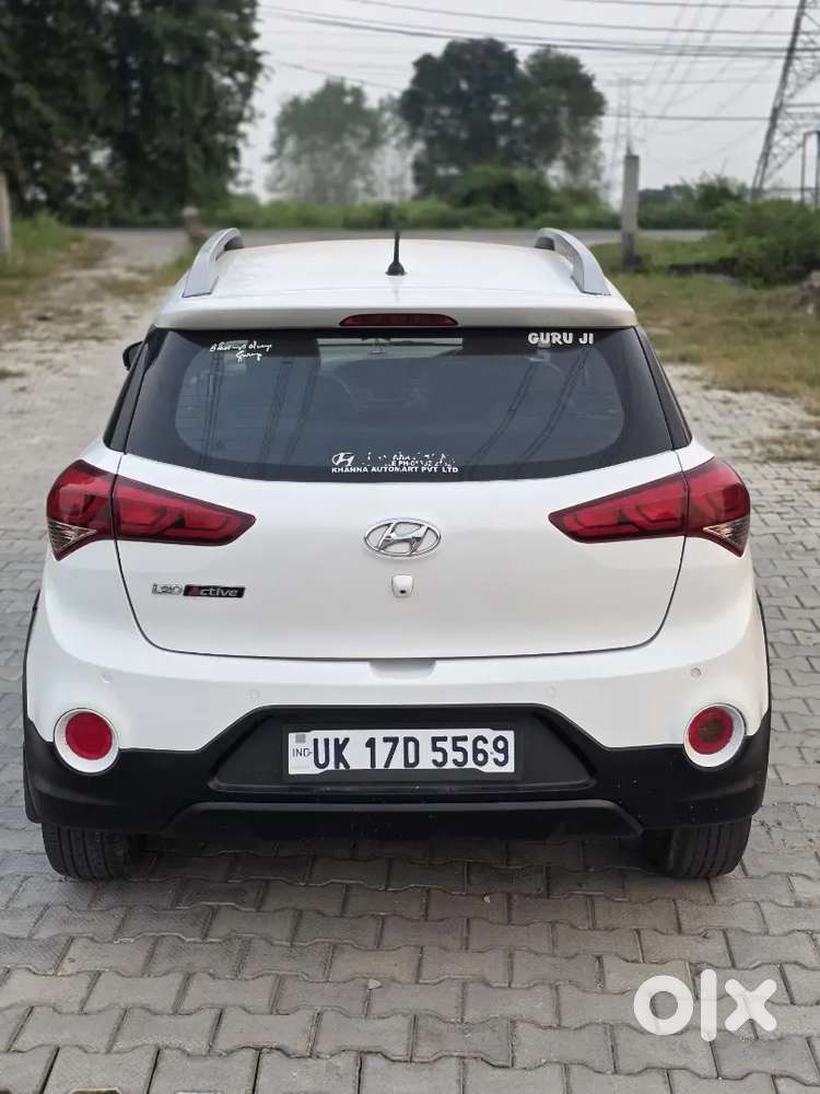 Hyundai I20 Active 
Petrol 
Full Insurance
Central Locking
