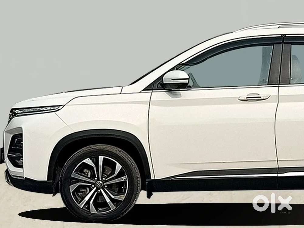 Mg Hector Plus Sharp Pro 1.5 Turbo Petrol Cvt 7 Str, 2024, Petrol