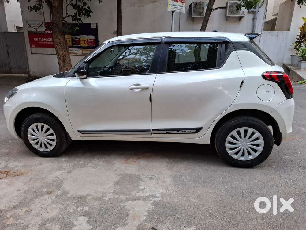 Maruti Suzuki Swift Vxi Optional, 2019, Petrol