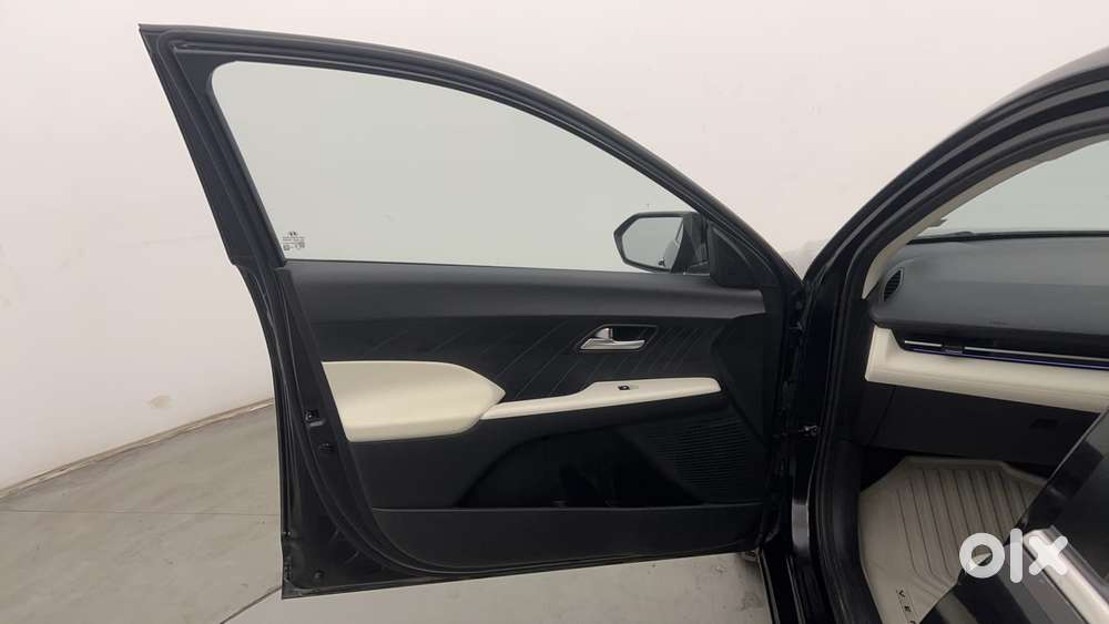 Hyundai Verna Sx 1.5 Petrol Ivt, 2024, Petrol