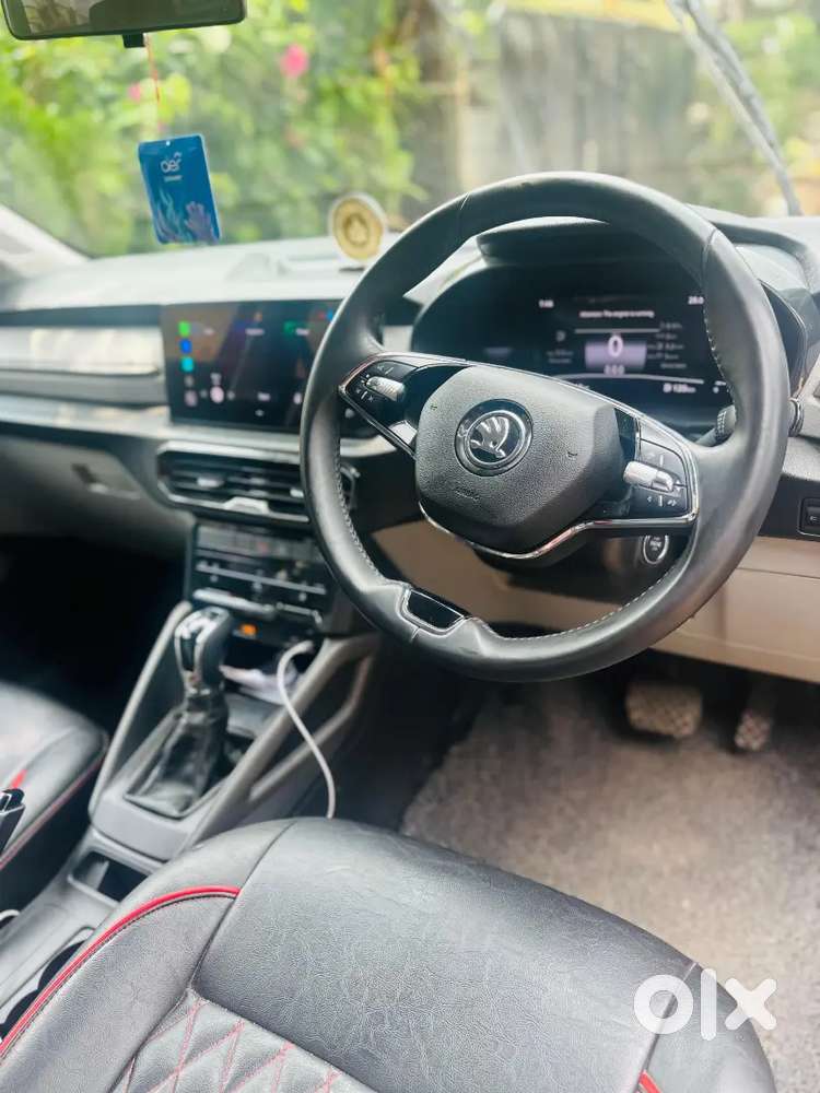 Skoda Kylaq 2025 Petrol 6000 Km Driven