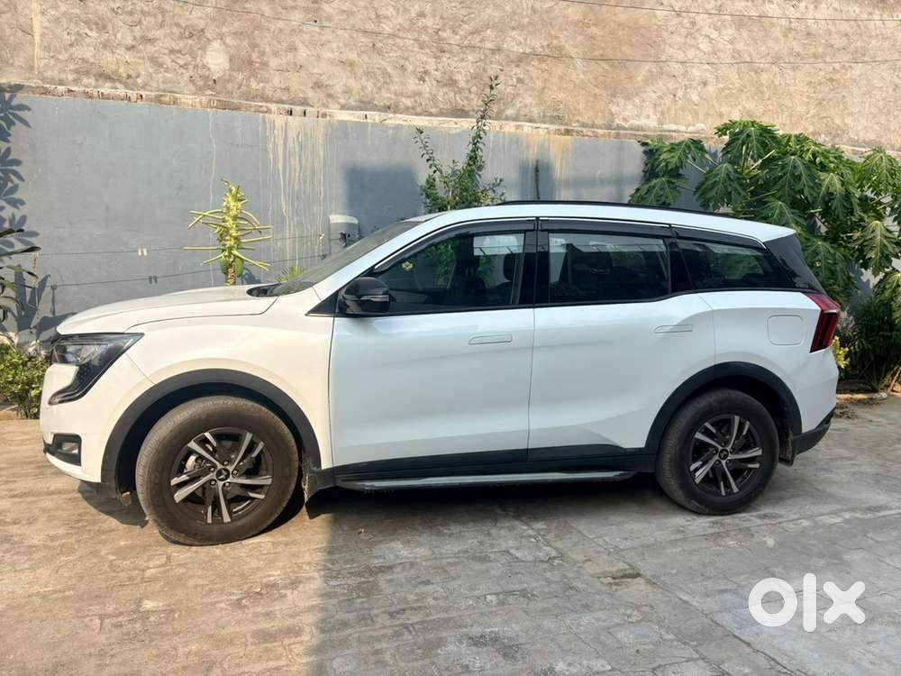 Mahindra Xuv700 Petrol 2025