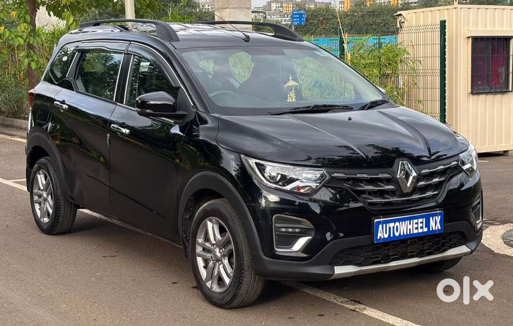 Renault Triber Rxz, 2025, Petrol