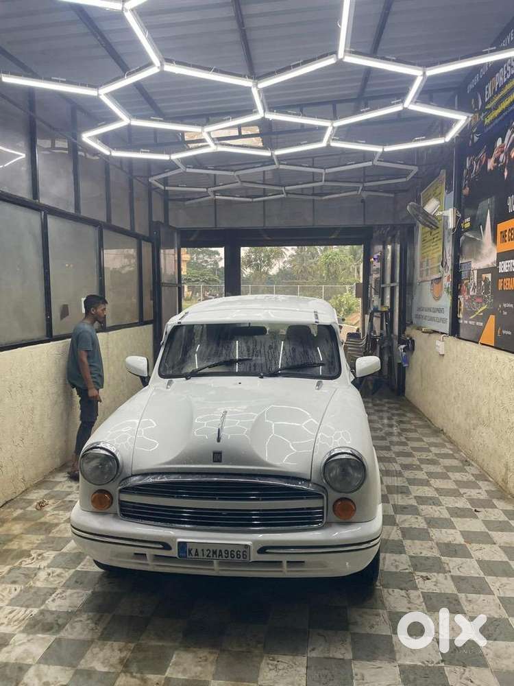 Ambassador Ambassador 2004 Diesel Well Maintained