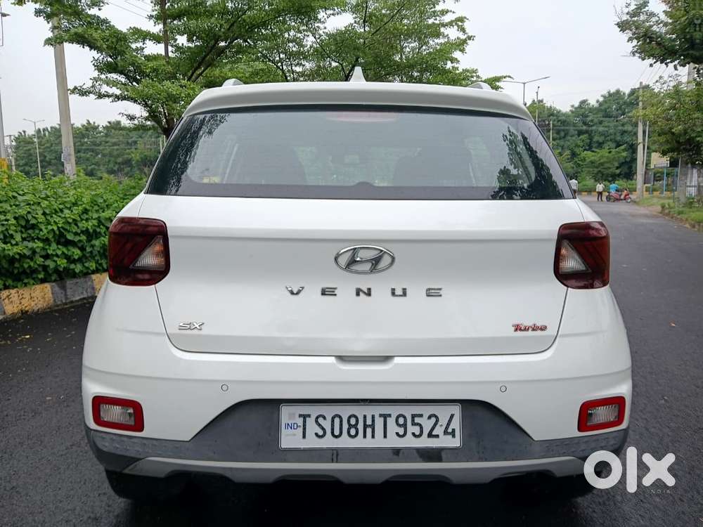 Hyundai Venue Sx Plus Turbo Dct, 2021, Petrol