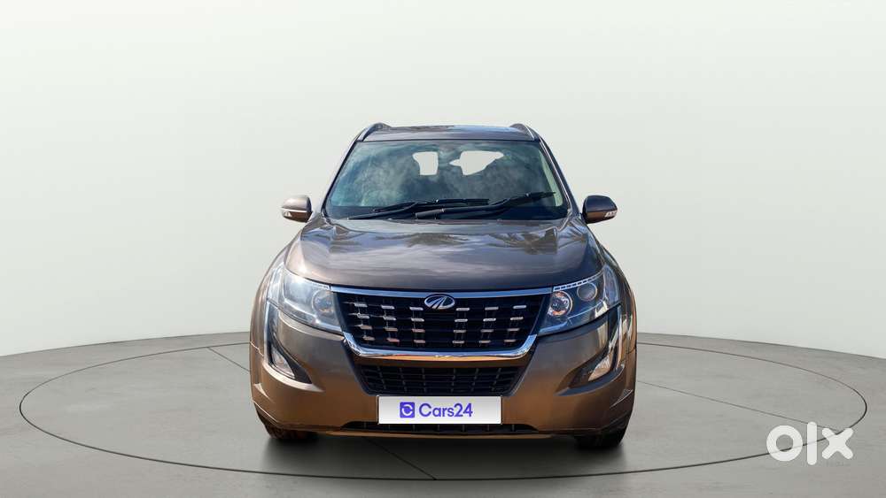 Mahindra Xuv500 W9 At 1.99, 2019, Diesel