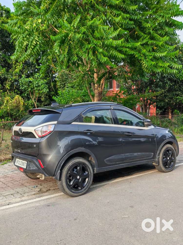 Tata Nexon 1.5 Revotorq Xt, 2018, Petrol