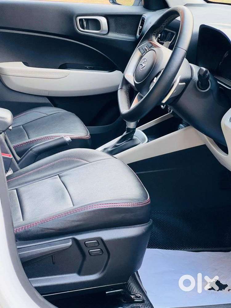 Hyundai Venue 1.0 Sx (o) Turbo Dct, 2023, Petrol