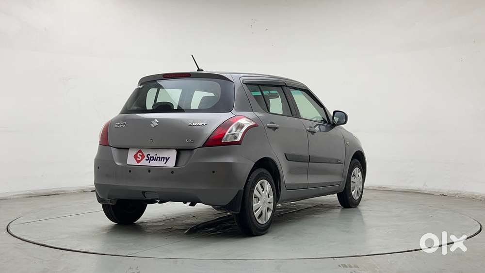 Maruti Suzuki Swift 1.2 Lxi (o), 2016, Petrol