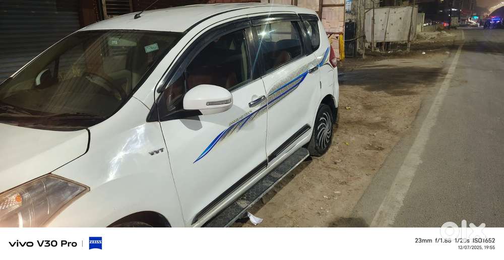 Maruti Suzuki Ertiga Vxi, 2016, Cng & Hybrids