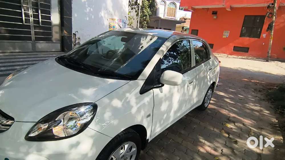 Honda Amaze 2015 Petrol 38920 Km Driven