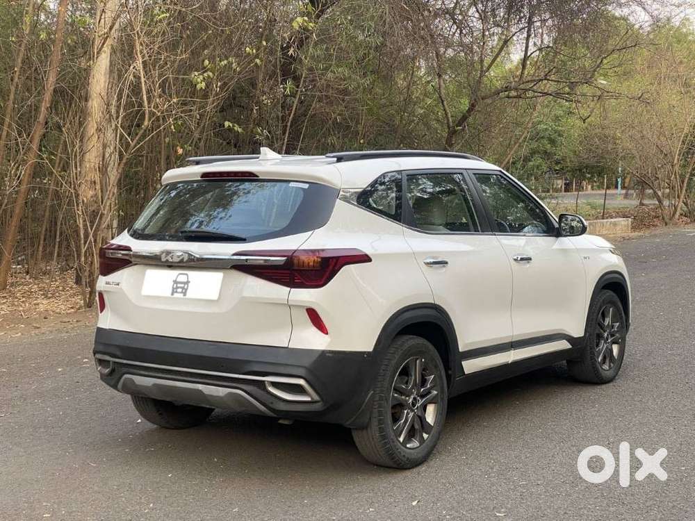 Kia Seltos 1.5 Htx+ Petrol At, 2022, Petrol