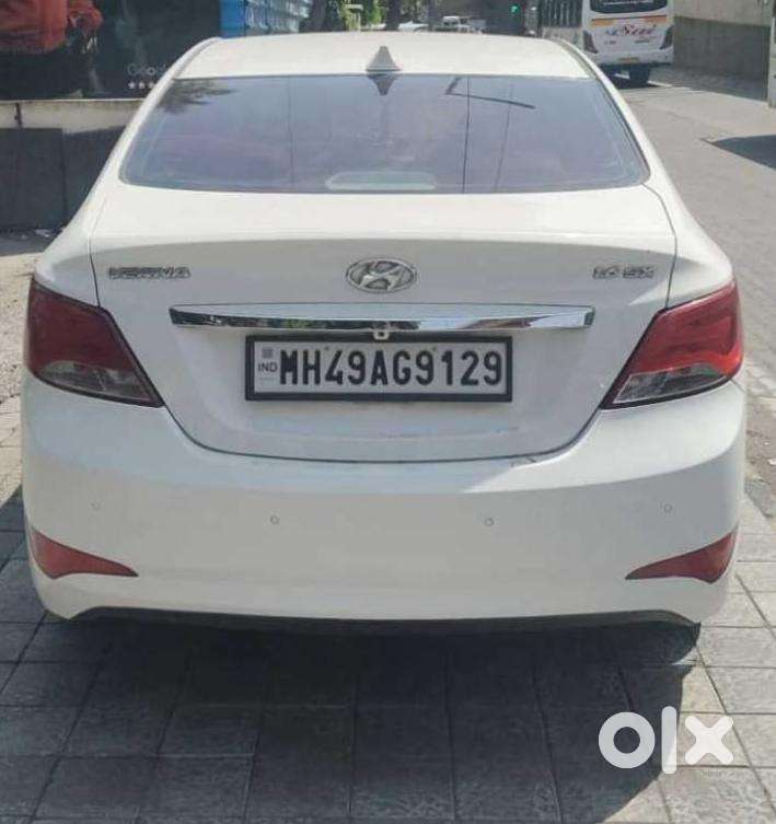 Hyundai Verna Crdi Vgt Sx 1.5, 2016
