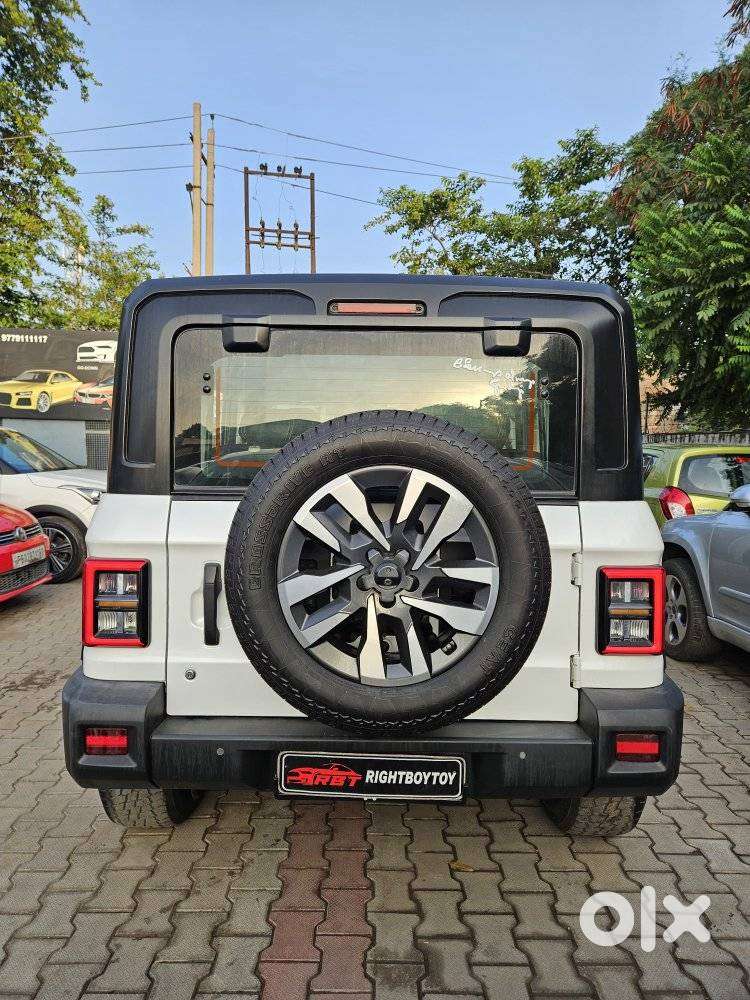 Mahindra Thar Roxx Ax7l Rwd Diesel At, 2025, Diesel