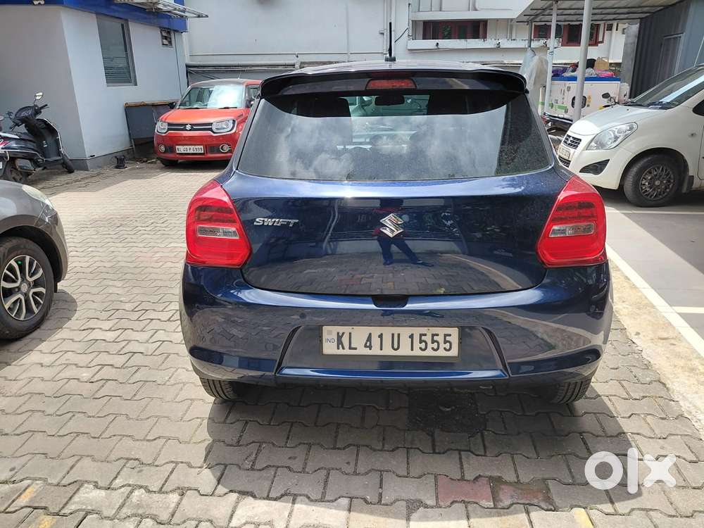 Maruti Suzuki Swift Vxi + Manual, 2023, Petrol