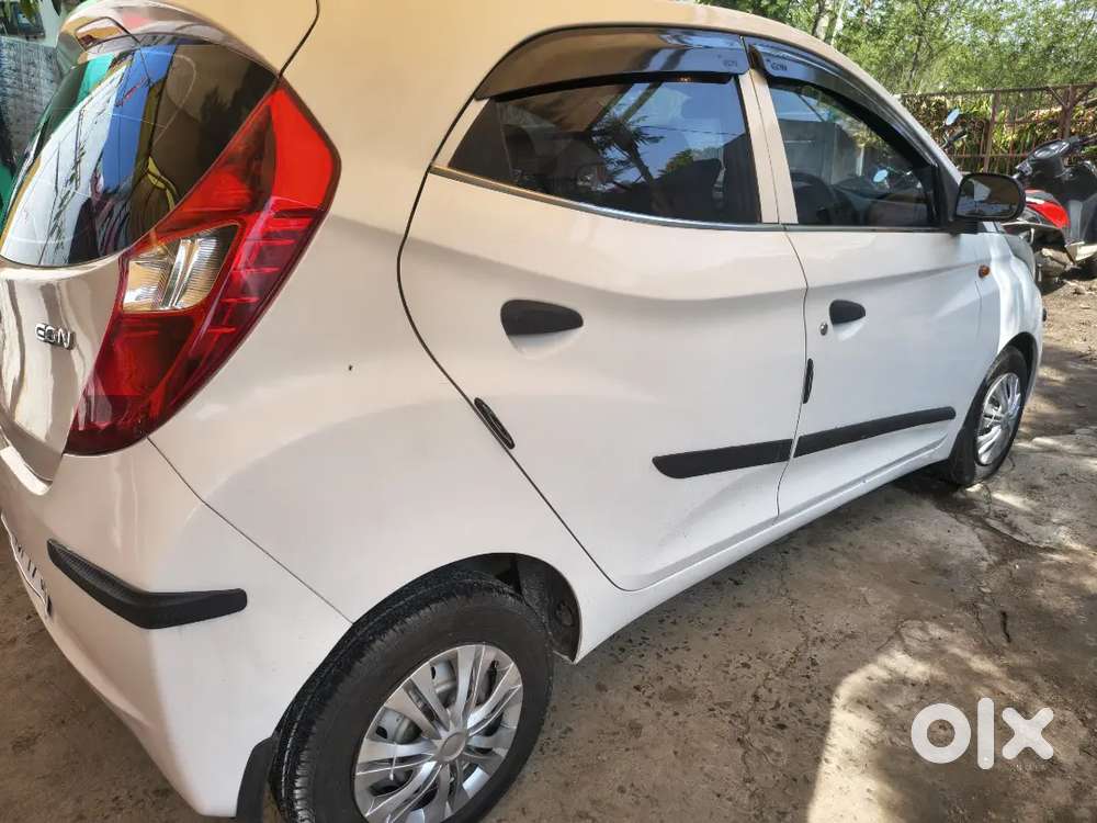 Hyundai Eon 2015 Petrol Well Maintained