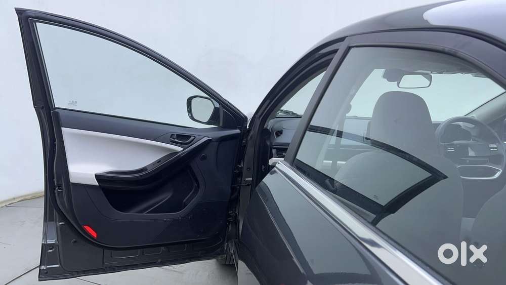 Tata Curvv Pure Plus S 1.2 Revotron Petrol 7dca, 2024, Petrol