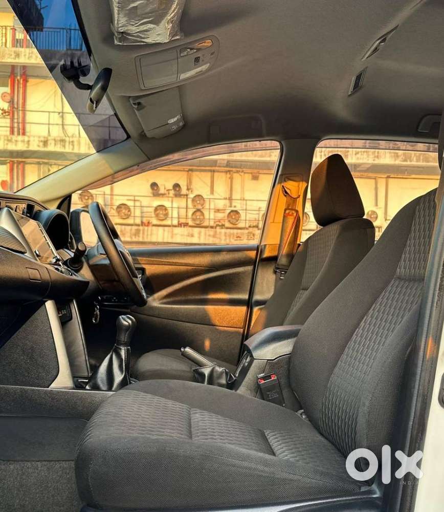 Toyota Innova Crysta 2.4 G Mt 8s, 2021, Diesel