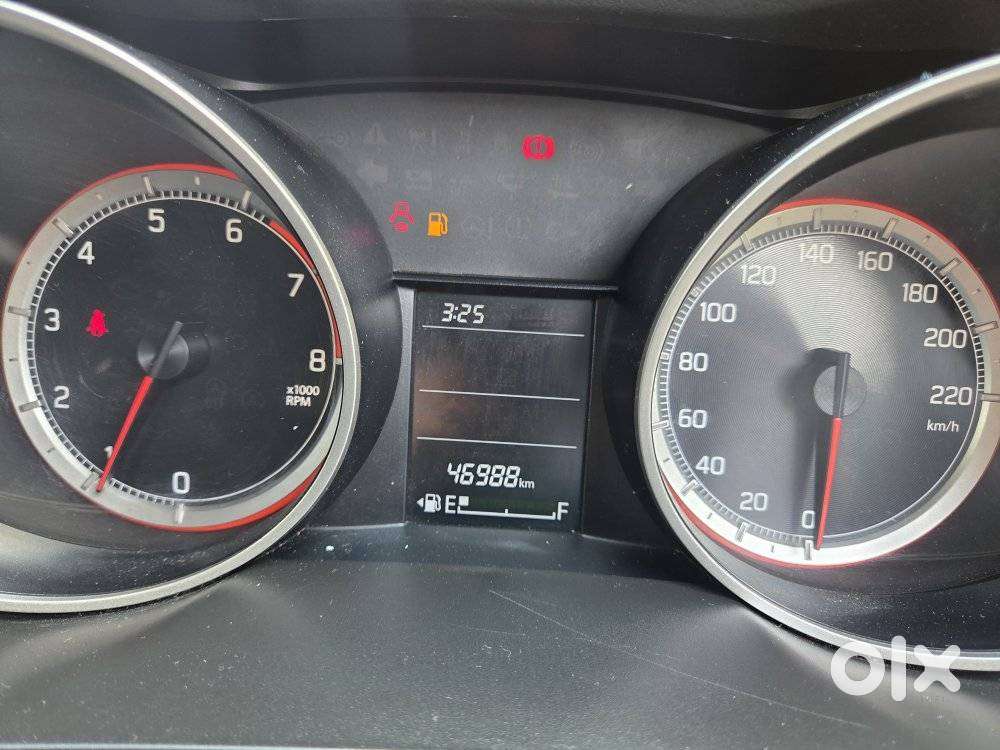 Maruti Suzuki Swift Vxi + Manual, 2019, Petrol