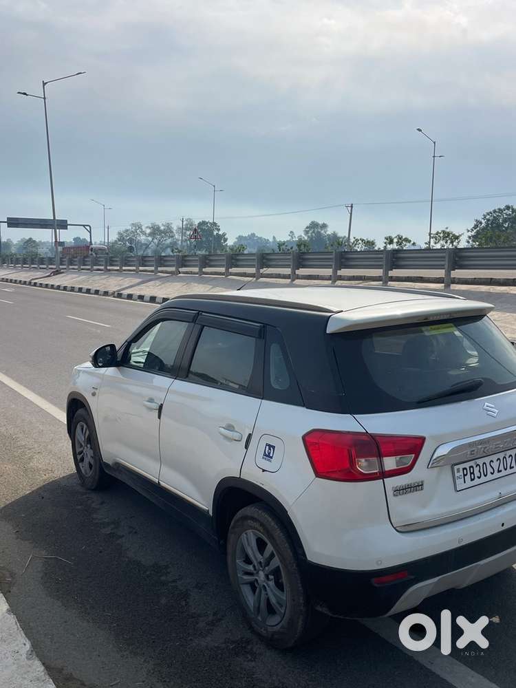 Vip Number Worth 135000 Maruti  Brezza 2016 Diesel Well Maintained