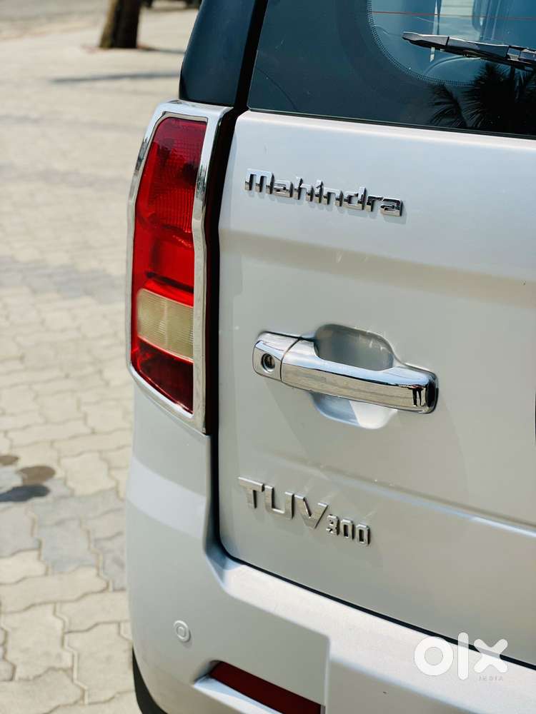 Mahindra Tuv 300 T10, 2019, Diesel